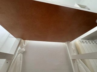 Escritorio y silla infantil de IKEA