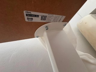 Escritorio y silla infantil de IKEA