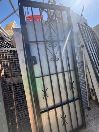 Puerta reja de seguridad