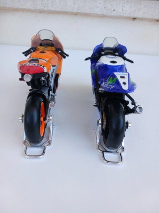 Lote 2 Motos MotoGP 2014