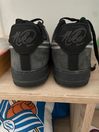 Nike Air Force 1 Negras Premium Talla 43