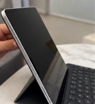 iPad Pro 12.9 3ª Gen 256GB WiFi Plata keyboard
