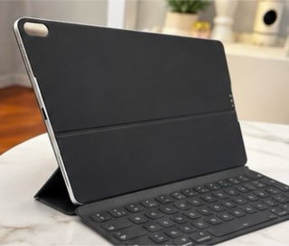 iPad Pro 12.9 3ª Gen 256GB WiFi Plata keyboard