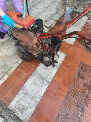Motocultor Truss con motor Minsel