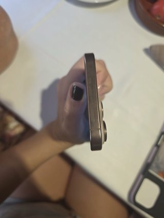 iPhone 16 Pro Max Dorado 256GB