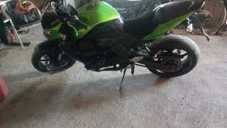 Kawasaki Z750 Naked Verde/Negra