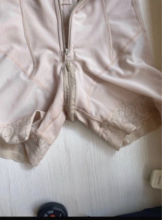 Faja reductora colombiana beige