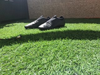 Botas de fútbol talla 40.5