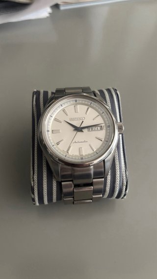 Reloj Seiko Presage 4R36-03H0 Blanco Kanji