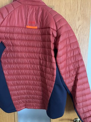 Chaqueta Helly Hansen Plumas Roja y Azul