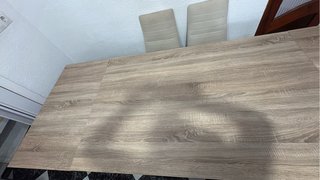 Mesa extensible y 6 sillas