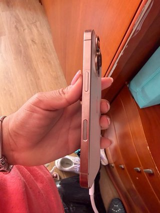 iPhone 16 Pro Rosa Dorado