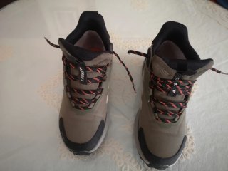 Botas Adidas Montaña y Caza Talla 41