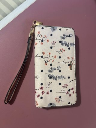 Cartera de mano Parfois floral