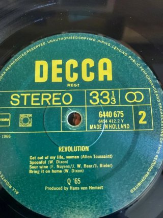 Q65 Revolution LP