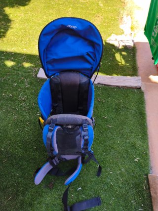 Mochila Portabebés Deuter Azul