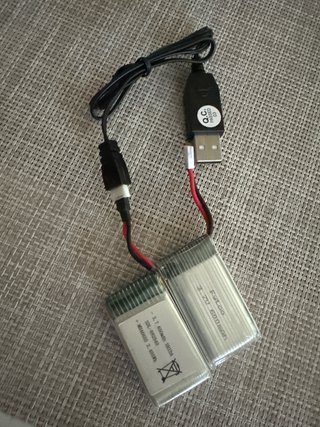 2 Baterías 3.7V LiPo 650mAh + 600mAh