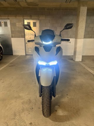 Honda SH 125 2024 Gris Nardo