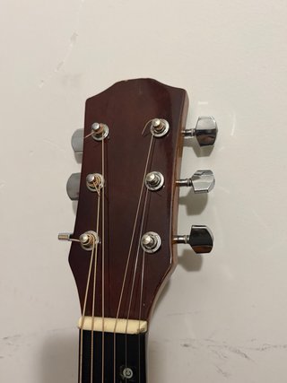 Guitarra Acústica Madera Clara