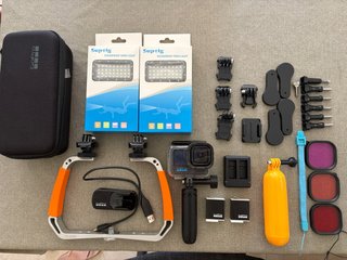 Gopro 10 Black + Estabilizador + 2 focos buceo
