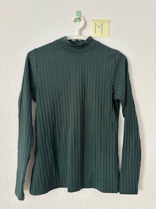 Crea tu propio lote de ropa.