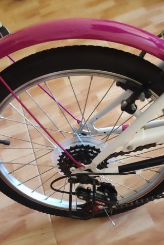 Bicicleta niña Denbike 20 como NUEVA