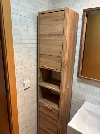 Mueble de baño alto madera