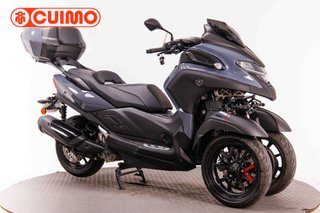 YAMAHA TRICITY 300