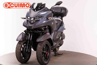 YAMAHA TRICITY 300
