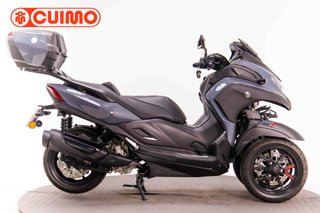 YAMAHA TRICITY 300