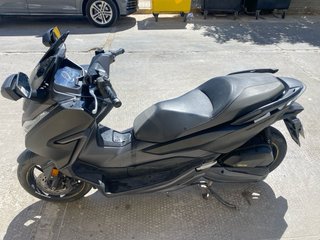 Honda Forza 125 Negra/Gris Maxi-Scooter