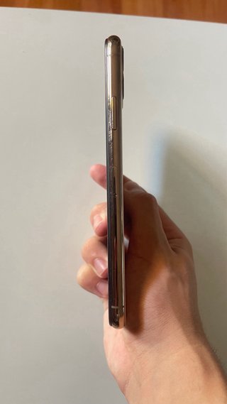 iPhone 11 Pro Max Dorado