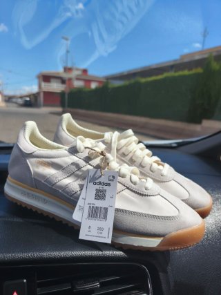 Zapatillas Adidas Beige/Gris