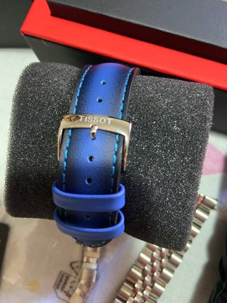 Reloj Tissot Azul y Plateado