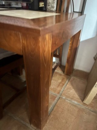 Mesa con mármol y 6 Sillas Madera Maciza