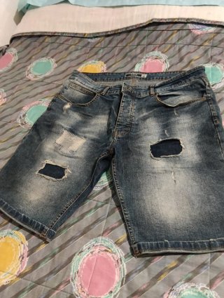 Pantalón corto vaquero hombre