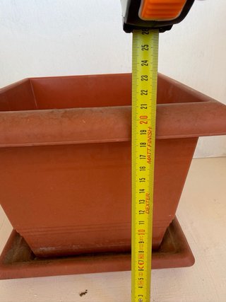 Lote de macetas marrones