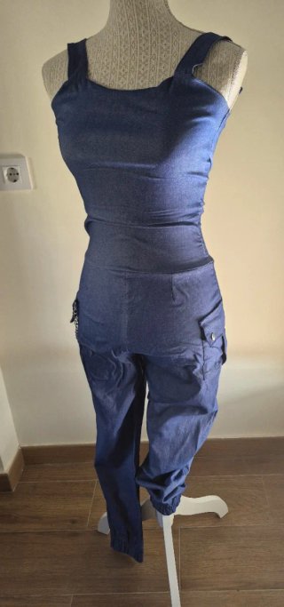 Conjunto de jean azul con cremallera