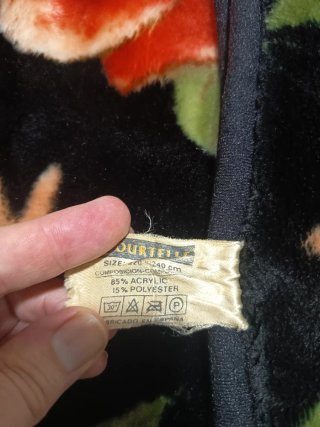 Manta terciopelo negra vintage pavo real