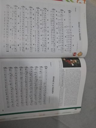 Libro Música 2 ESO: Un Mundo de Sonidos B