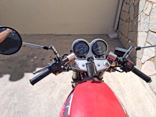 Suzuki GS500E Roja