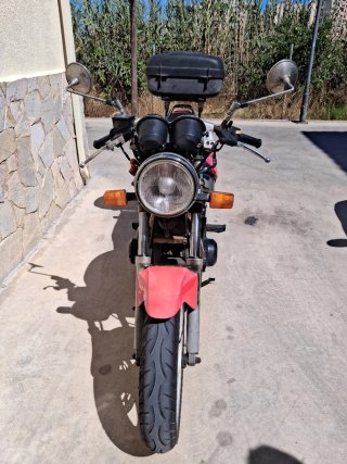 Suzuki GS500E Roja