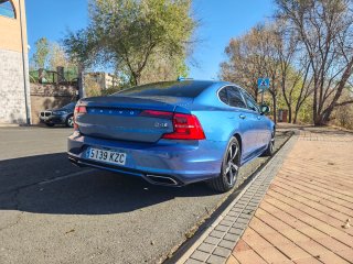 Volvo S90 2019