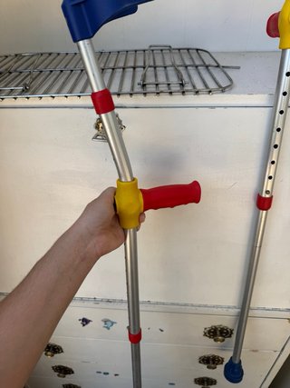 Muletas de colores hasta 150cm