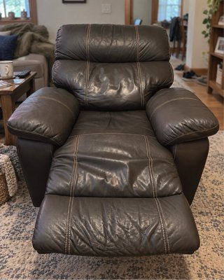 Sillón reclinable piel marrón 360°