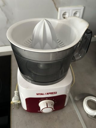 Batidora Vital Xpress con accesorios