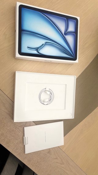 iPad 11 M4 Prata + Garantia