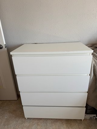 Cómoda IKEA 4 cajones blanca