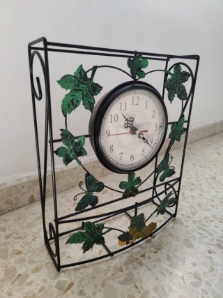 Reloj de pared decorativo