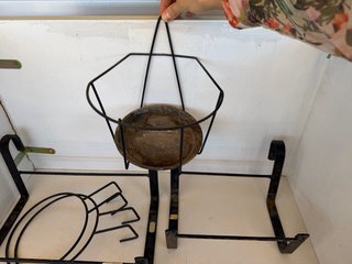 Soporte Hierro Forjado Macetas Negro